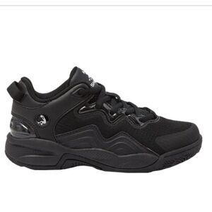 New without tag Shaq Amplyfy Shoes Black